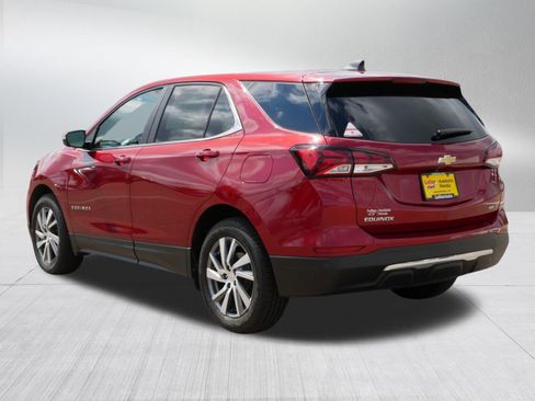 Used 2024 Chevrolet Equinox LT AWD/4WD image 5