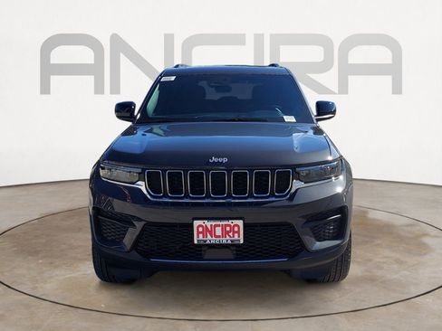 New 2026 Jeep Grand Cherokee Laredo X RWD image 5