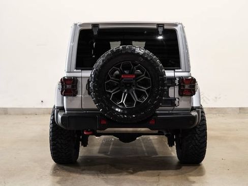 Used 2020 Jeep Wrangler Unlimited Rubicon AWD/4WD image 32