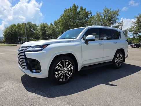 New 2026 Lexus LX 600 4WD w/ Accessory Package (Z1) image 7