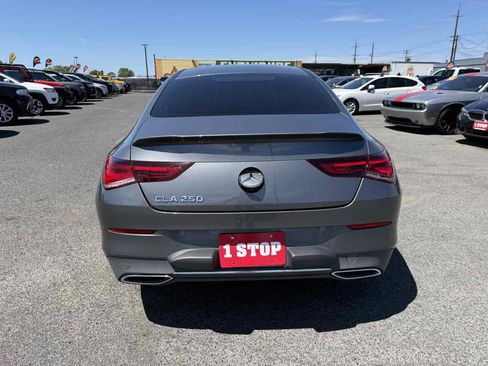 Used 2020 Mercedes-Benz CLA 250 image 4