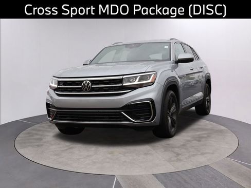 Certified 2022 Volkswagen Atlas Cross Sport SEL R-Line image 5