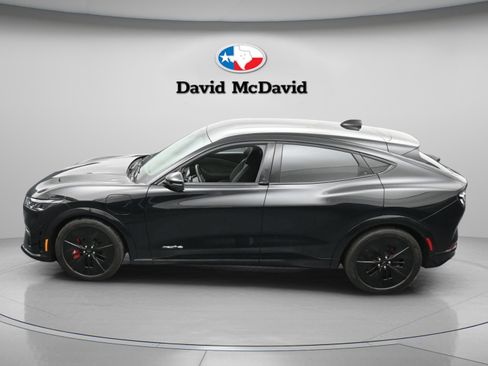 Used 2025 Ford Mustang Mach-E GT AWD/4WD image 37
