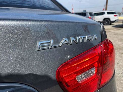 Used 2008 Hyundai Elantra SE image 36