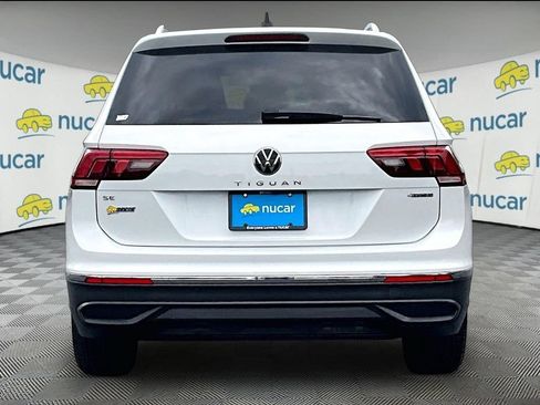 Used 2023 Volkswagen Tiguan SE AWD/4WD image 5