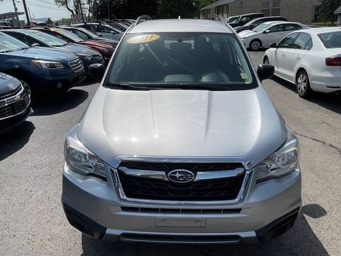 Used 2017 Subaru Forester 2.5i w/ Alloy Wheel Package AWD/4WD image 3