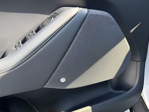 New 2026 Ford Mustang Mach-E Premium image 27