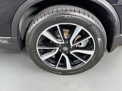 Used 2019 Nissan Rogue SL w/ Premium Package AWD/4WD image 35