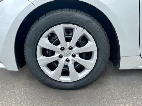Used 2023 Toyota Corolla LE FWD image 29