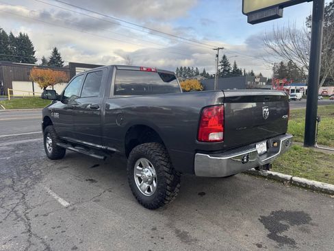 Used 2018 RAM 2500 Tradesman w/ Chrome Appearance Group image 6