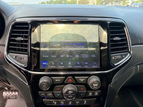 Used 2019 Jeep Grand Cherokee SRT AWD/4WD image 29