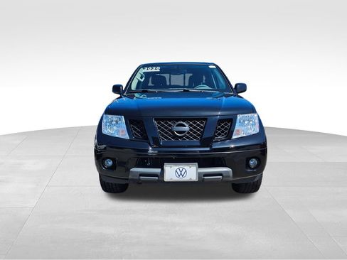 Used 2020 Nissan Frontier SV w/ Midnight Edition Floor Mats AWD/4WD image 2