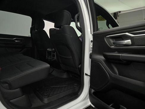 Used 2022 RAM 1500 Big Horn image 32