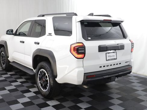 Used 2025 Toyota 4Runner TRD Off-Road AWD/4WD image 15