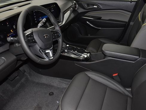 New 2026 Chevrolet Trax ACTIV w/ Sunroof Package image 12