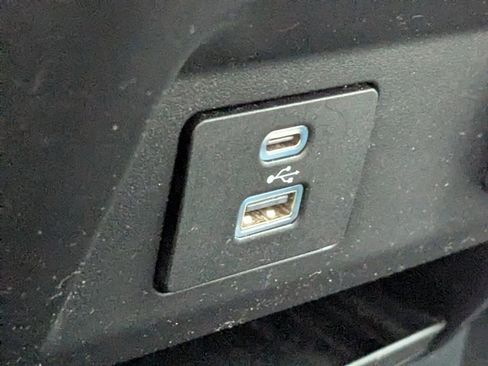 Used 2020 Ford F250 XL w/ STX Appearance Package image 23