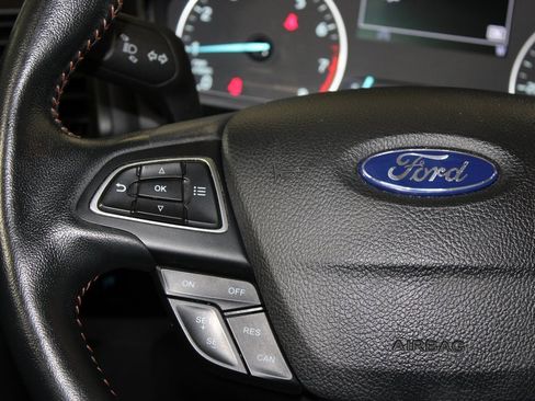 Certified 2021 Ford EcoSport SE w/ SE Appearance Package image 16