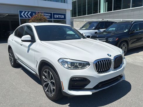 Used 2021 BMW X4 xDrive30i AWD/4WD image 4