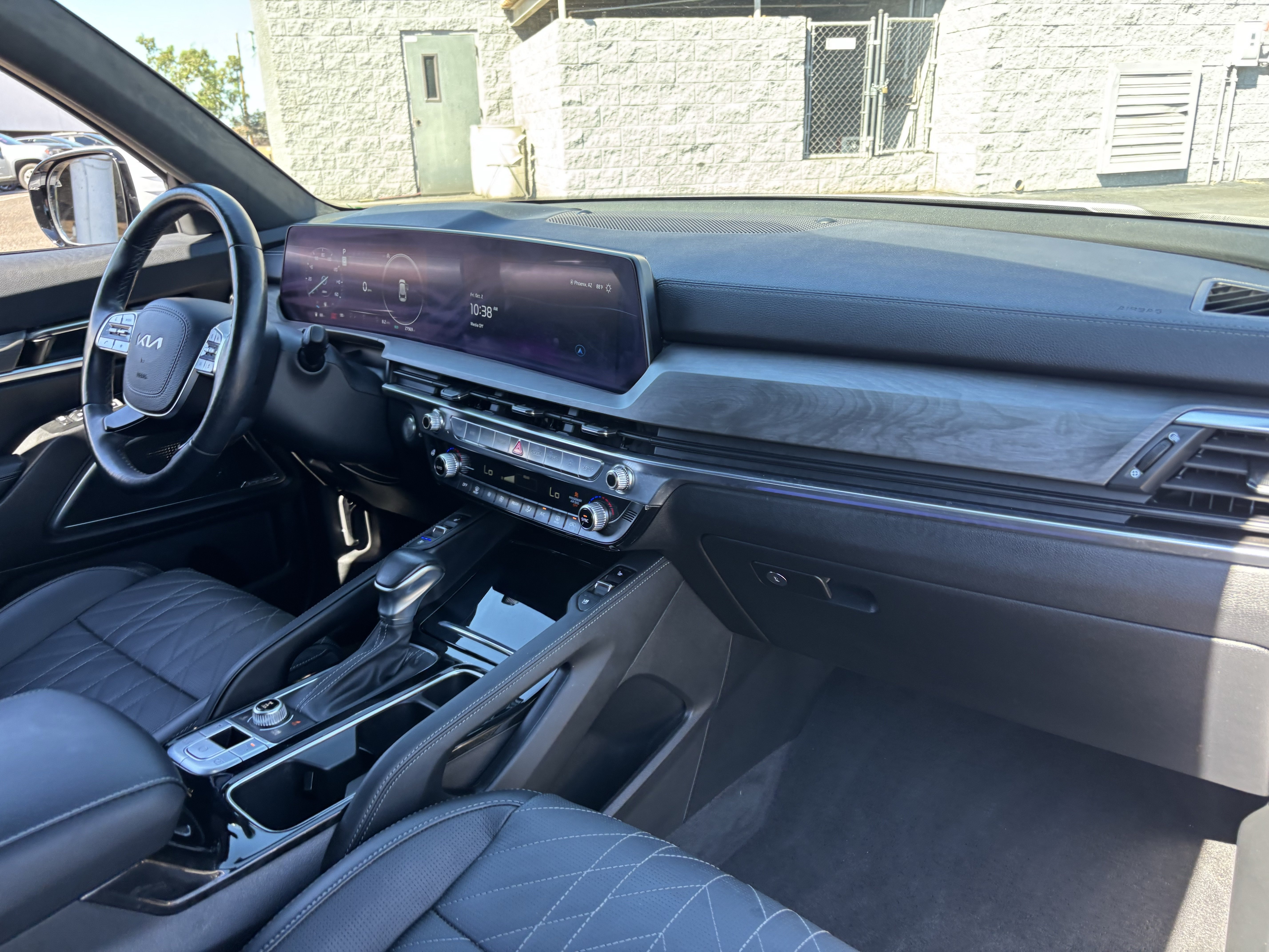 Certified 2024 Kia Telluride SX Prestige X-Line AWD/4WD image 10