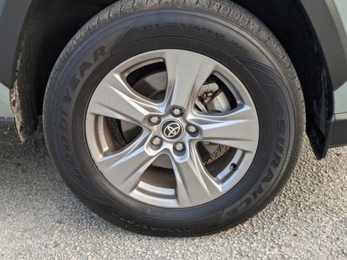 Used 2023 Toyota RAV4 XLE image 11