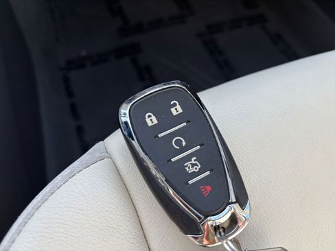 Used 2024 Chevrolet Malibu LT image 22