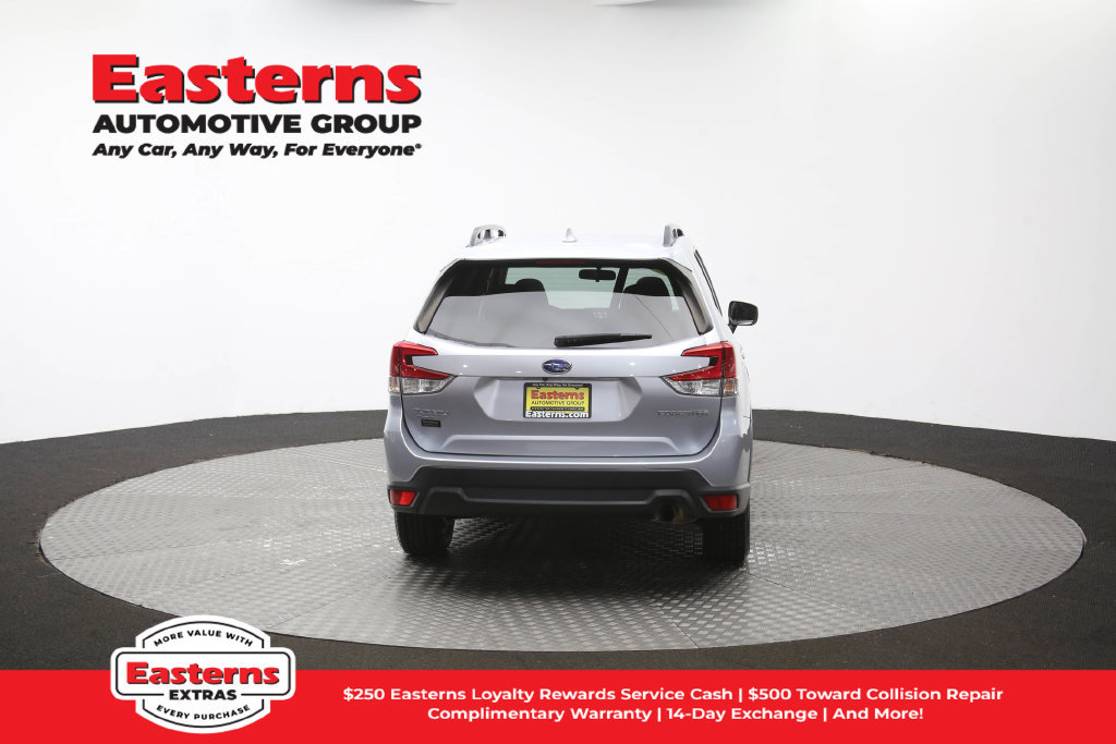 Used 2022 Subaru Forester Premium AWD/4WD image 41