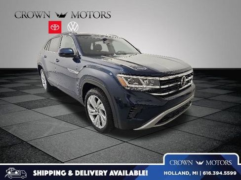 Used 2020 Volkswagen Atlas Cross Sport SEL AWD/4WD image 1