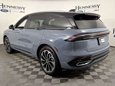 New 2026 Lincoln Nautilus Reserve AWD/4WD image 6