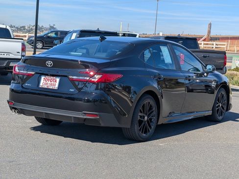 Used 2026 Toyota Camry SE image 13