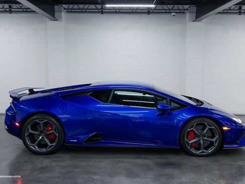 Used 2023 Lamborghini Huracan Tecnica image 18