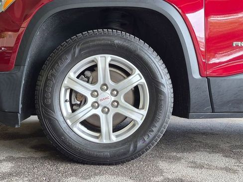 Used 2017 GMC Acadia SLE FWD image 21