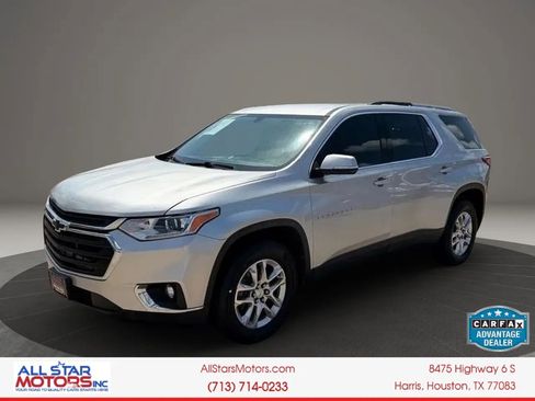 Used 2018 Chevrolet Traverse LT w/ LPO, Floor Liner Package AWD/4WD image 3