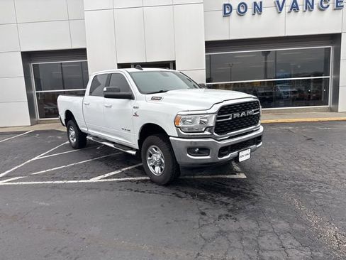 Used 2022 RAM 2500 Big Horn w/ Cold Weather Group image 8