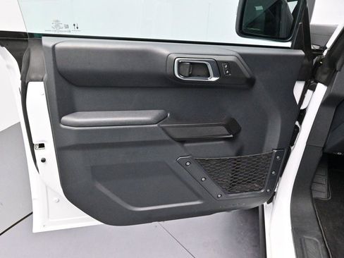 Used 2025 Ford Bronco Badlands AWD/4WD image 10