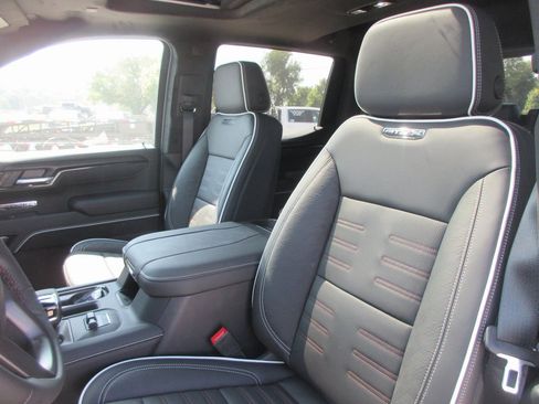 New 2026 GMC Sierra 1500 AT4X image 18