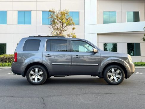 Used 2014 Honda Pilot Touring image 3