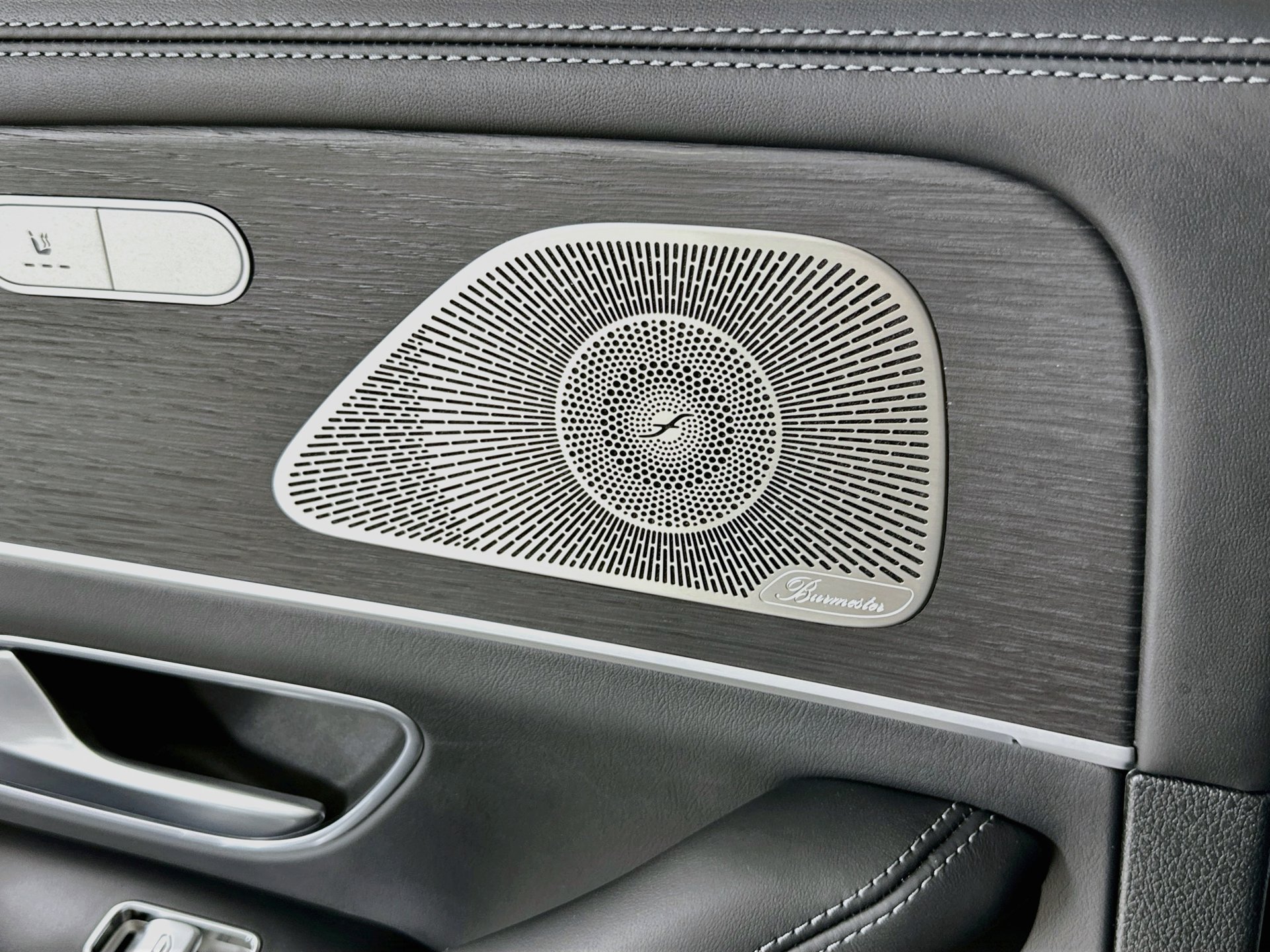 Certified 2025 Mercedes-Benz GLE 53 AMG 4MATIC Coupe image 28