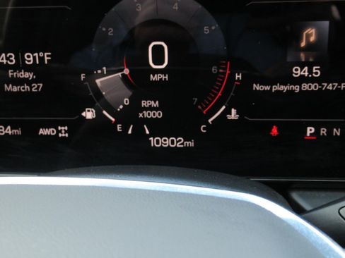 Used 2025 GMC Terrain Elevation w/ Elevation Premium Package AWD/4WD image 26