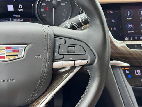 Used 2022 Cadillac XT6 Premium Luxury w/ Platinum Package AWD/4WD image 28