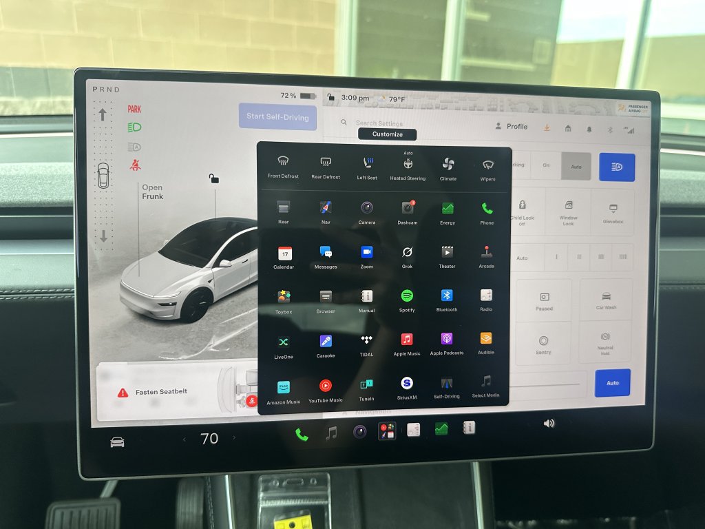 Used 2026 Tesla Model Y Long Range RWD image 21