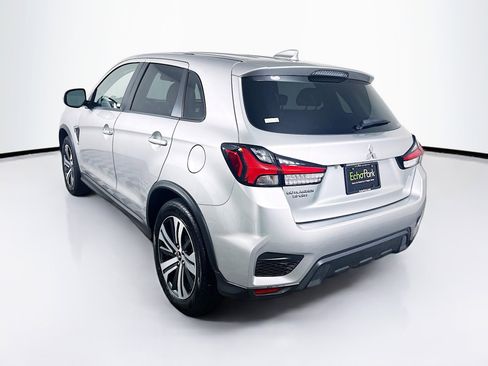 Used 2025 Mitsubishi Outlander Sport SE image 5