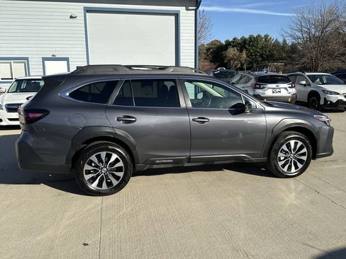 Certified 2025 Subaru Outback Limited image 7