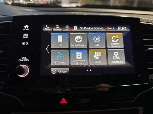 Used 2024 Honda Passport Black Edition image 17