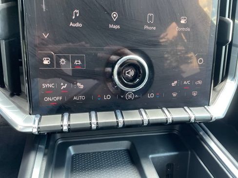 Used 2025 GMC Acadia Elevation AWD/4WD image 35