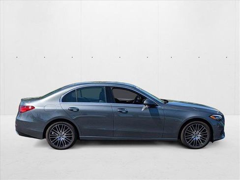 Used 2024 Mercedes-Benz C 300 Sedan image 4