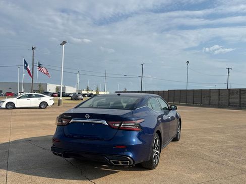 Used 2021 Nissan Maxima 3.5 SV w/ Floor Mat Group FWD image 22