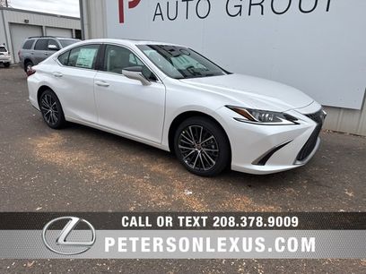 New 2025 Lexus ES 350 w/ Premium Package