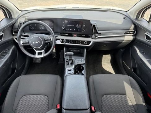 Used 2024 Kia Sportage LX AWD/4WD image 22
