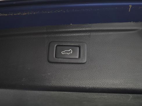 Used 2016 Subaru Outback 2.5i Limited AWD/4WD image 11