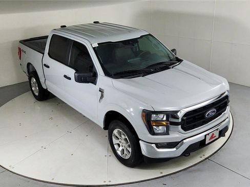 Used 2023 Ford F150 XLT image 13